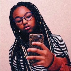 Meet your Posher, Lajae